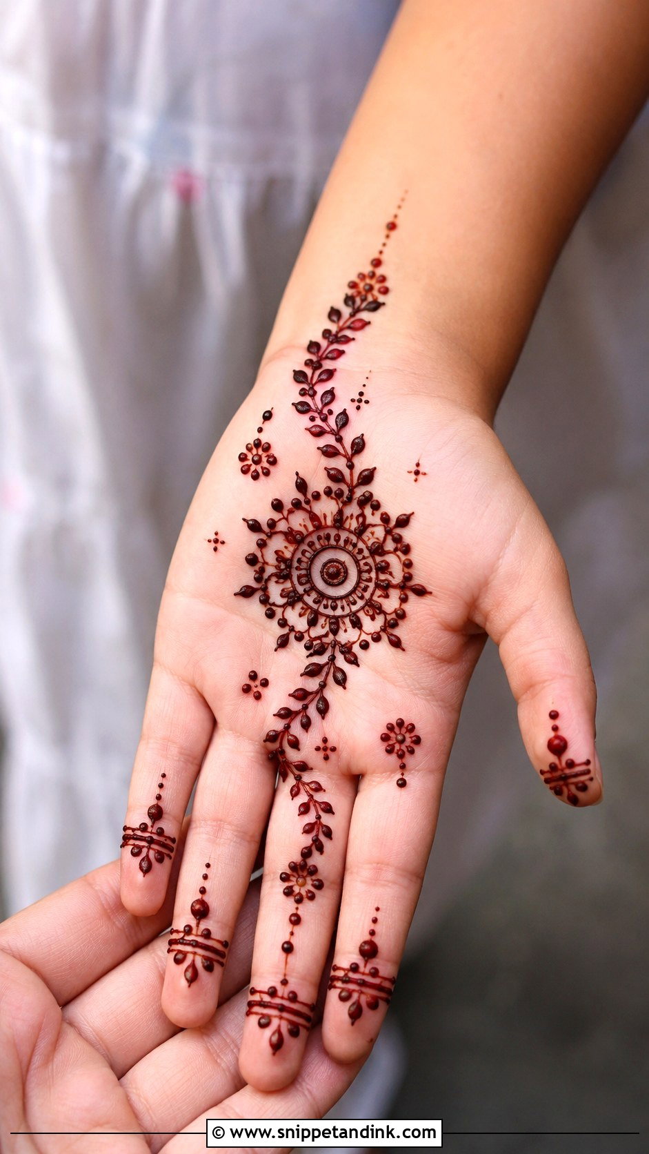Right Hand Kids Mehndi Design - Snippet and Ink - 35 Right Hand Mehndi Design Ideas