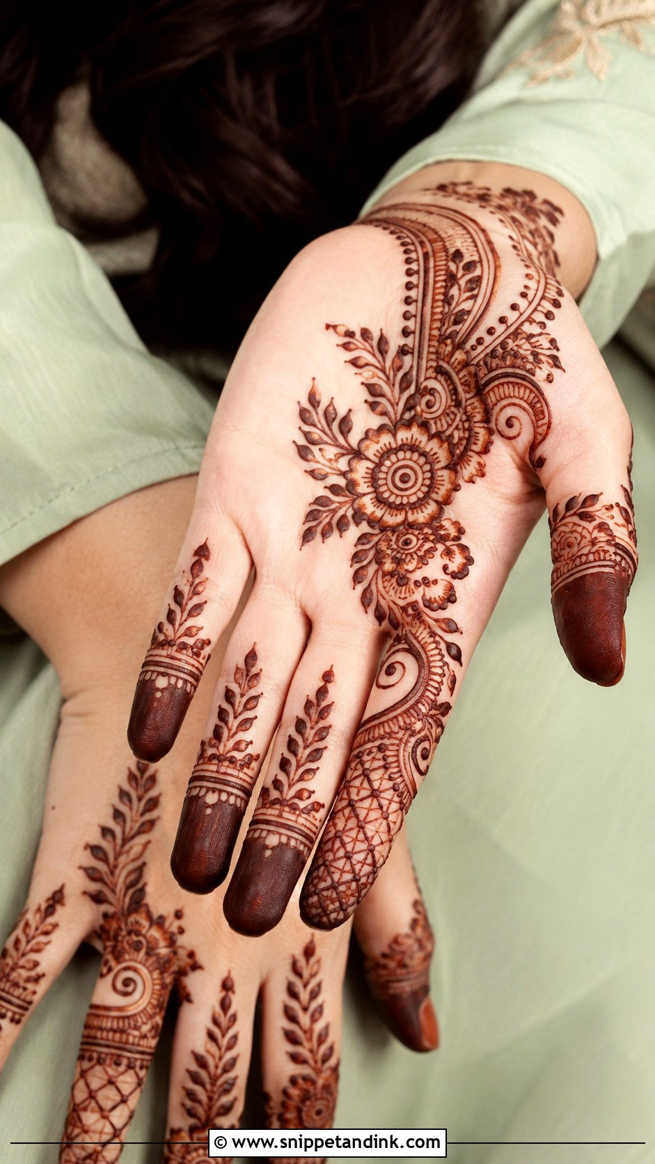 Right Hand Wedding Guest Mehndi Design - Snippet and Ink - 35 Right Hand Mehndi Design Ideas
