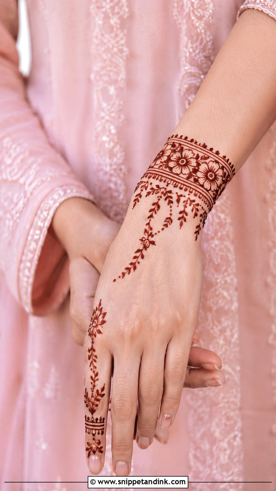 Right Hand Wrist Mehndi Design - Snippet and Ink - 35 Right Hand Mehndi Design Ideas