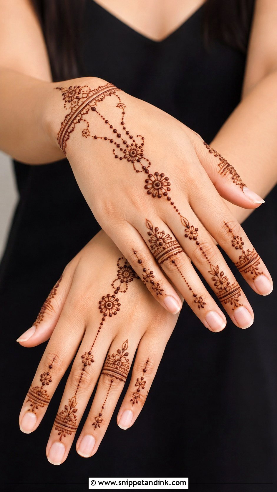 Ring Fingers Mehndi Design - Snippet and Ink - 35 Fingers Mehndi Design Ideas