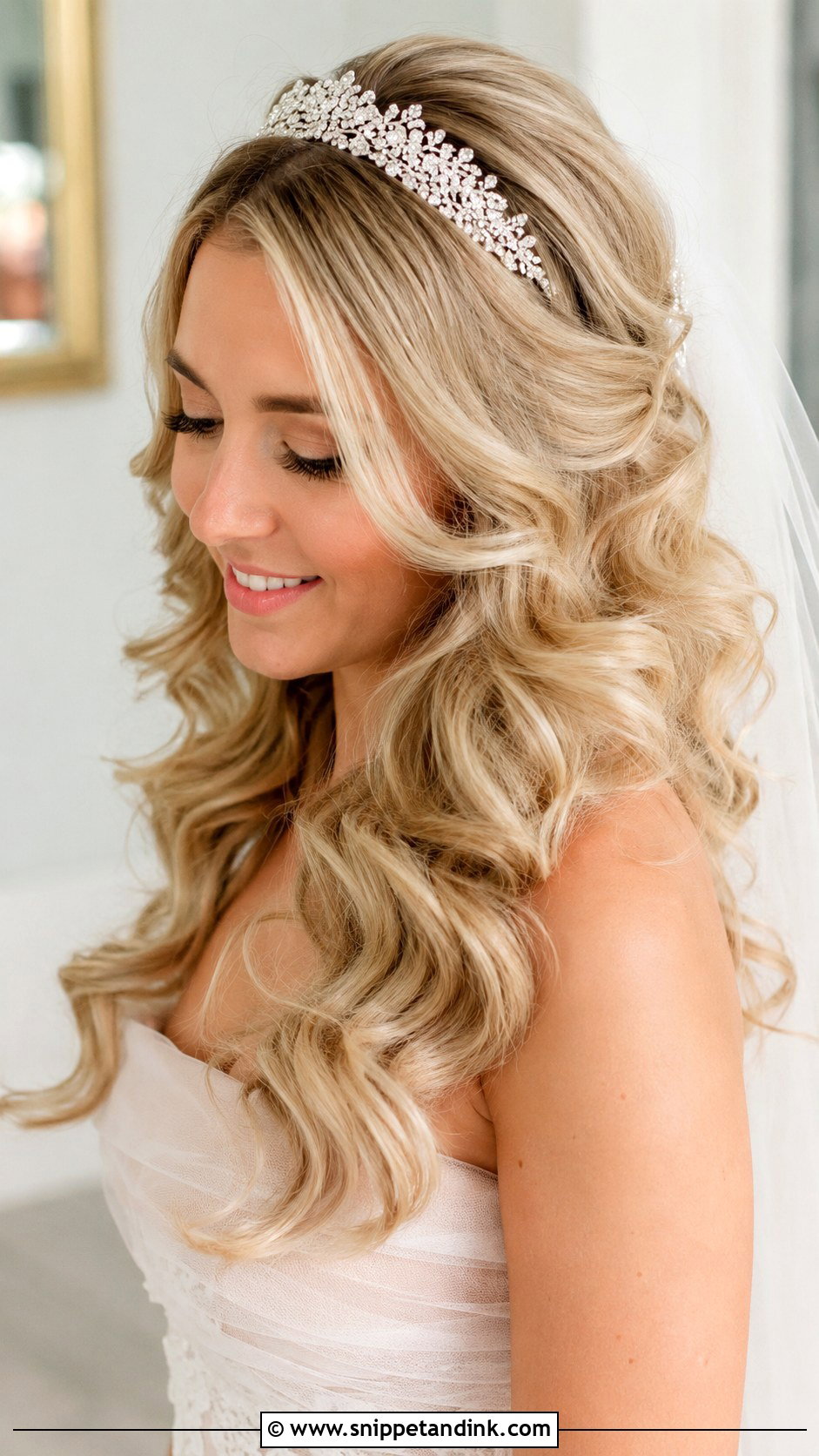 Romantic Loose Curls - Snippet and Ink - 20 Hair Inspo for Wedding Ideas