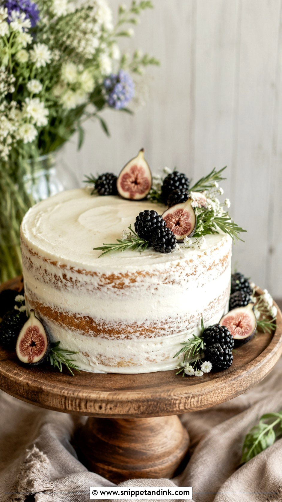 Rustic Wedding Cake - Snippet and Ink - 20 Non Tiered Wedding Cake Ideas