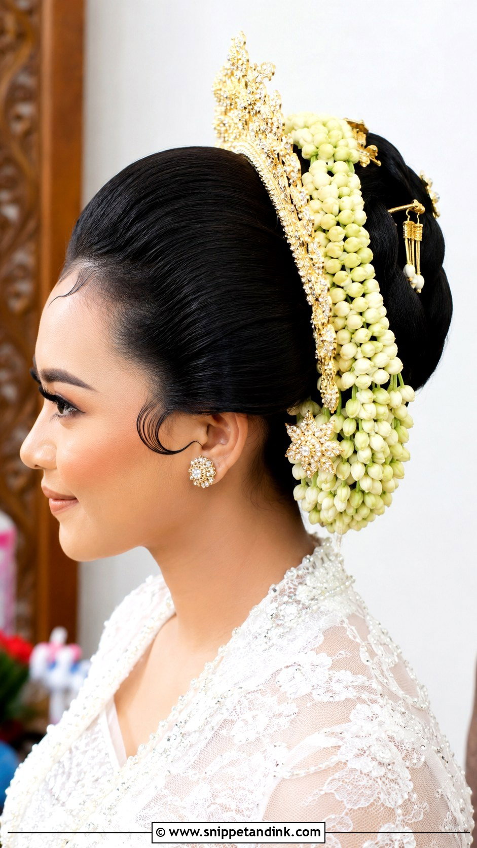 Sanggul Wedding Hairstyle - Snippet and Ink - 15 Rambut Pengantin Wedding Hairstyles