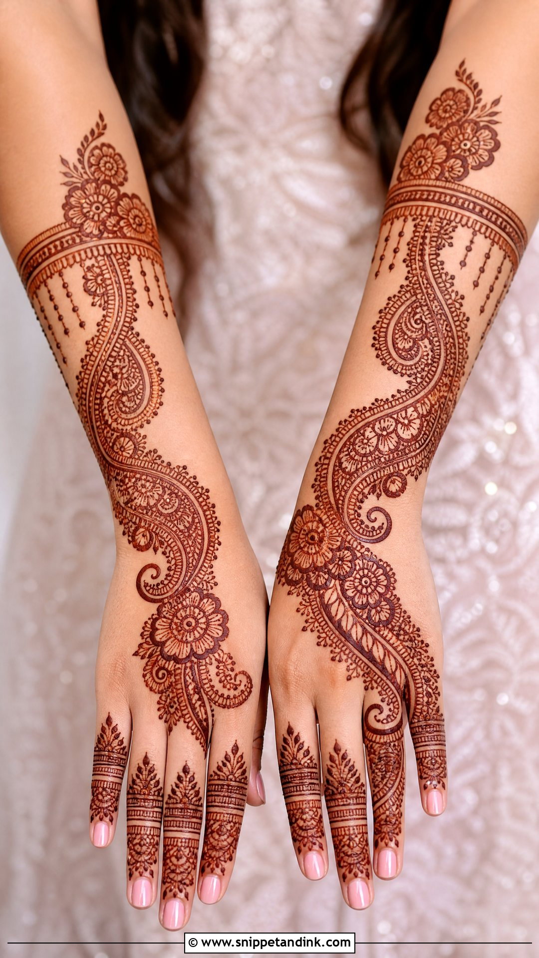 Saree Mehndi Dress Design - Snippet and Ink - 30 Mehndi Dress Design Ideas