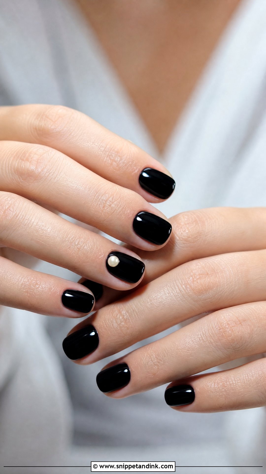 Short Black Wedding Nails - Snippet and Ink - 25 Black Wedding Nails for Bride