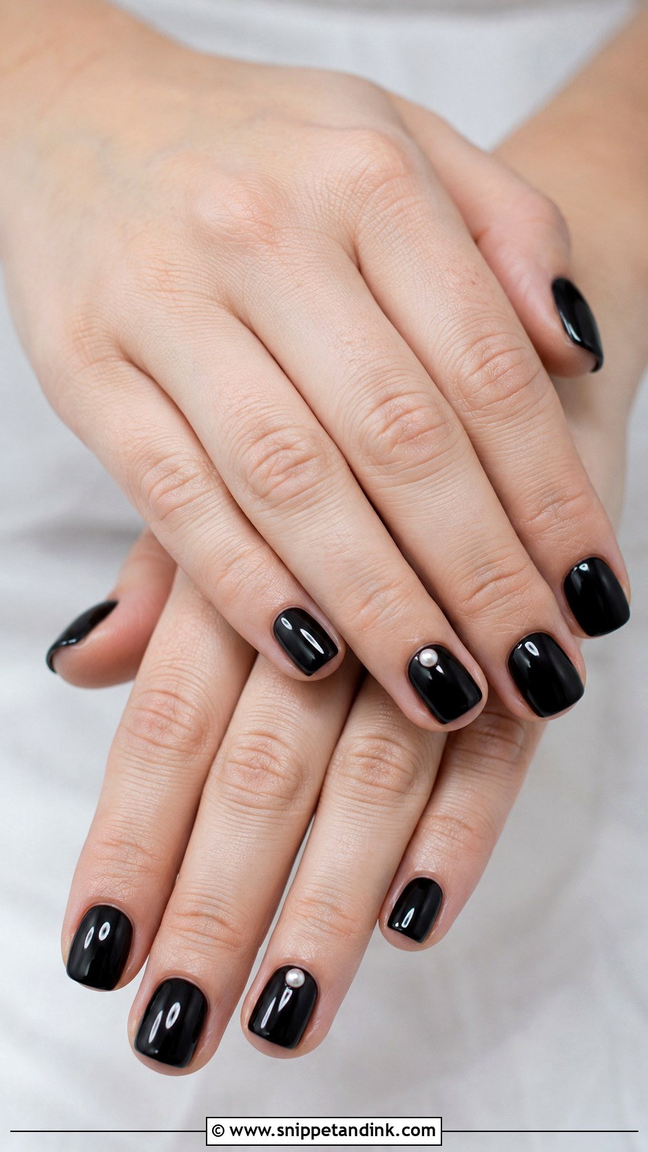 Short Black Wedding Nails - Snippet and Ink - 20 Black Nails for Wedding
