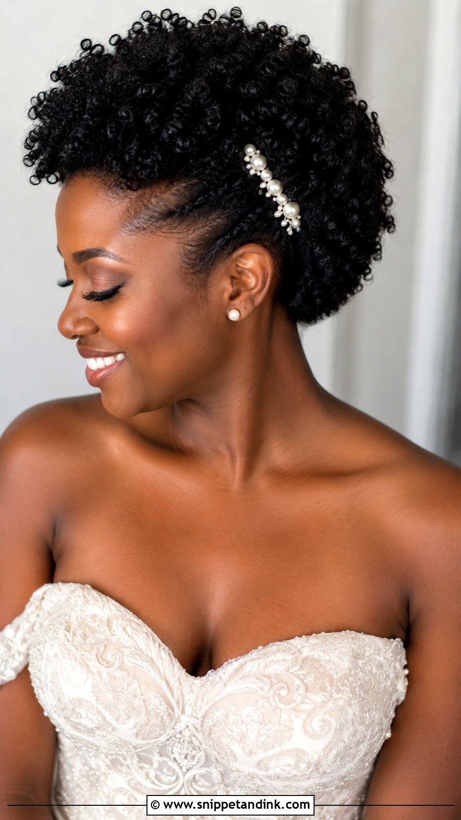 Short Curly Afro Wedding Hairstyle - Snippet and Ink - 15 Short Curly Hair Wedding Hairstyles
