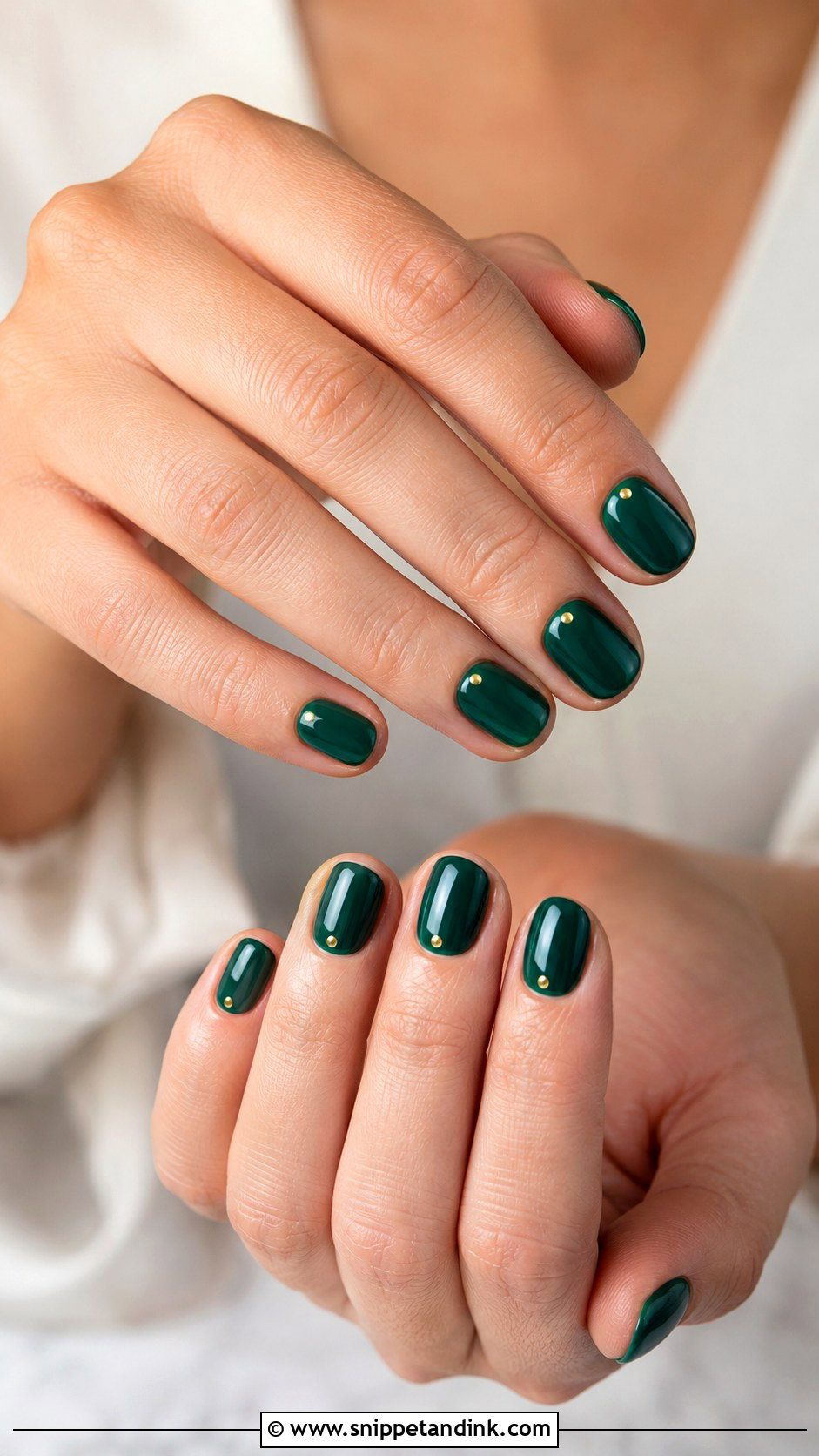 Short Emerald Green Wedding Nails - Snippet and Ink - 20 Emerald Green Wedding Nails