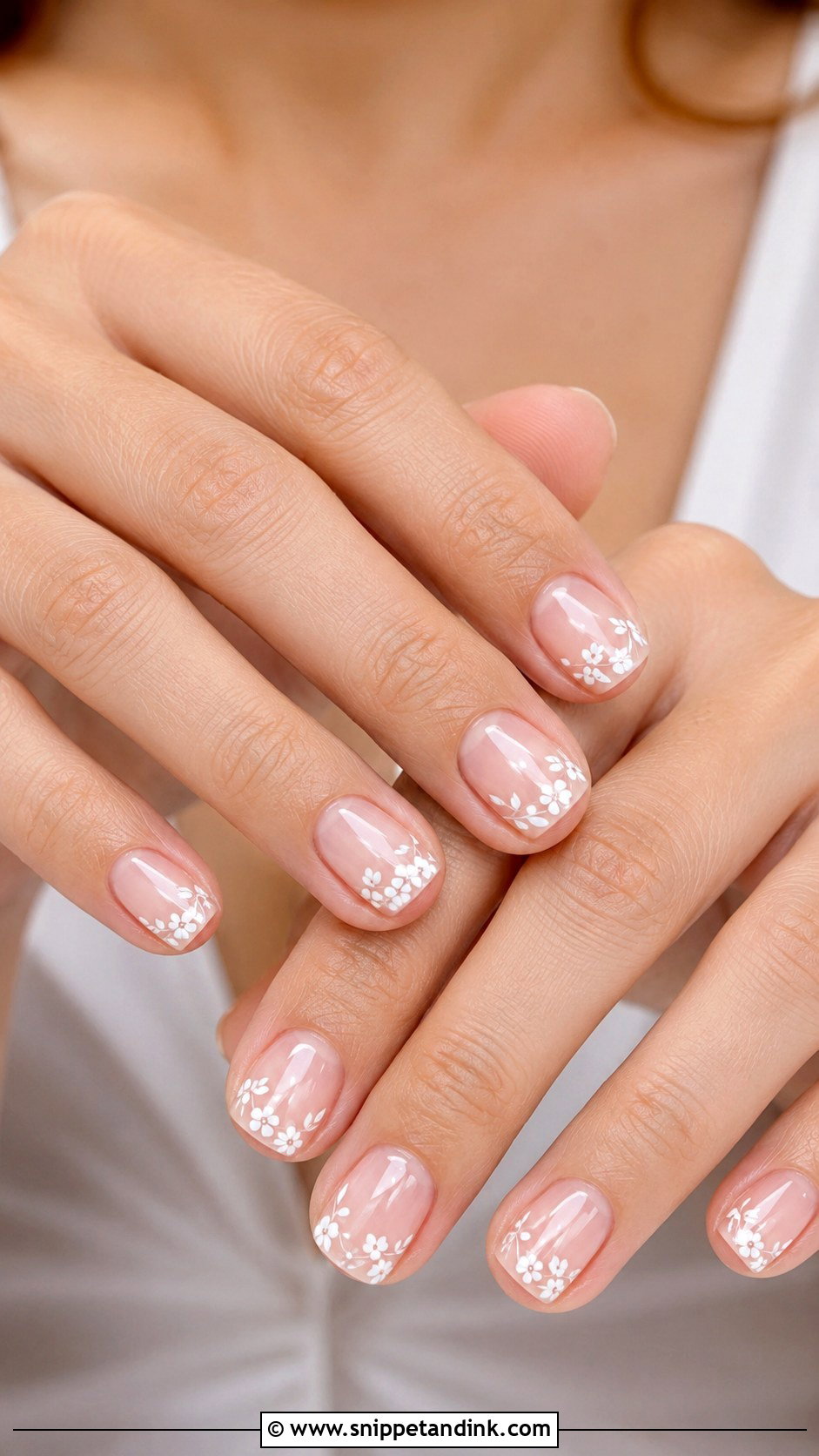 Short Floral Wedding Nails - Snippet and Ink - 30 Short Wedding Nails