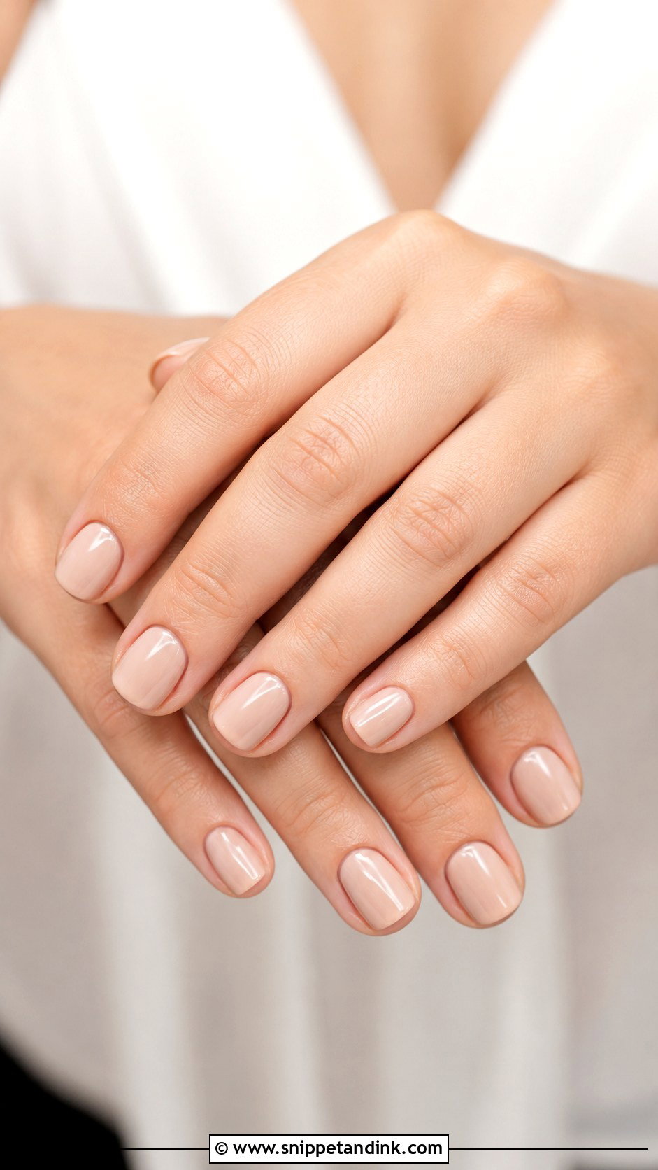 Short Neutral Wedding Nails - Snippet and Ink - 20 Wedding Nails for Mother of the Bride
