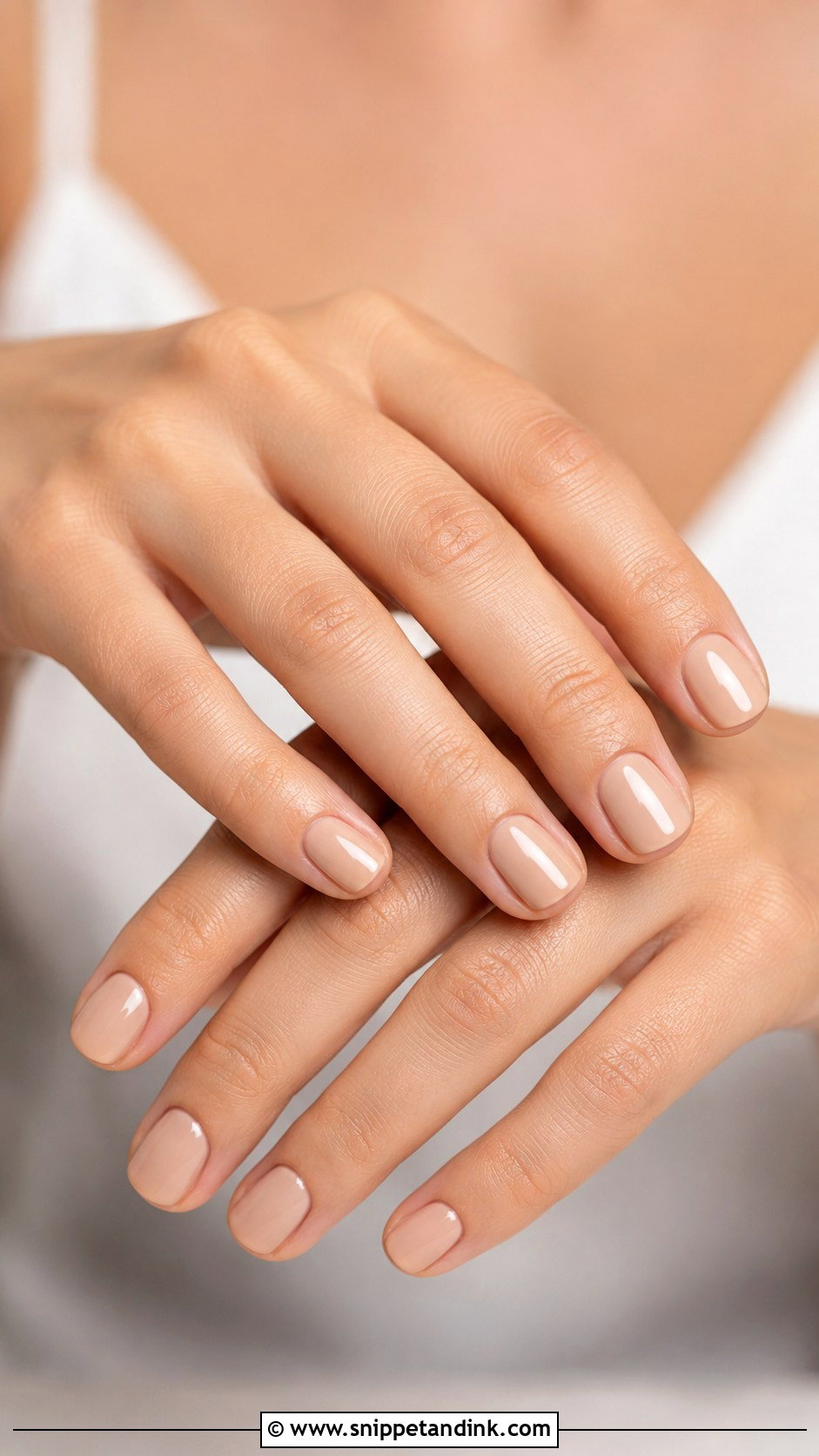 Short Nude Bridesmaid Nails - Snippet and Ink - 20 Summer Bridesmaid Nails