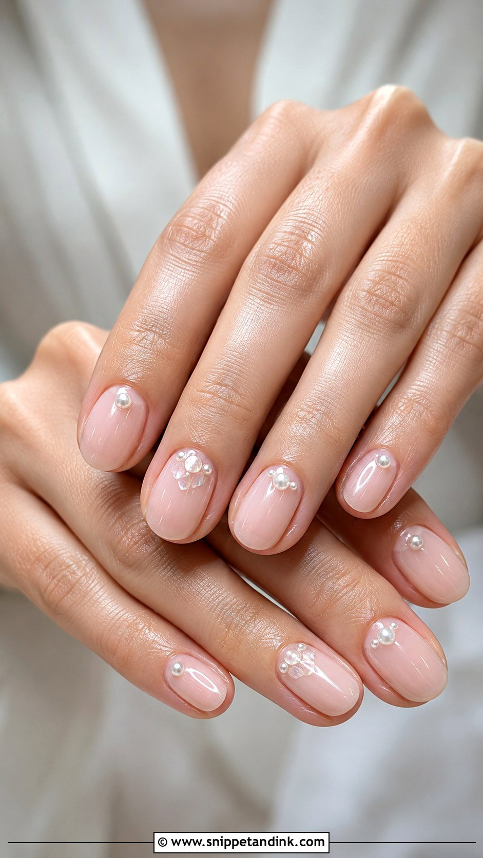 Short Pearl Accent Wedding Nails - Snippet and Ink - 30 Short Wedding Nails