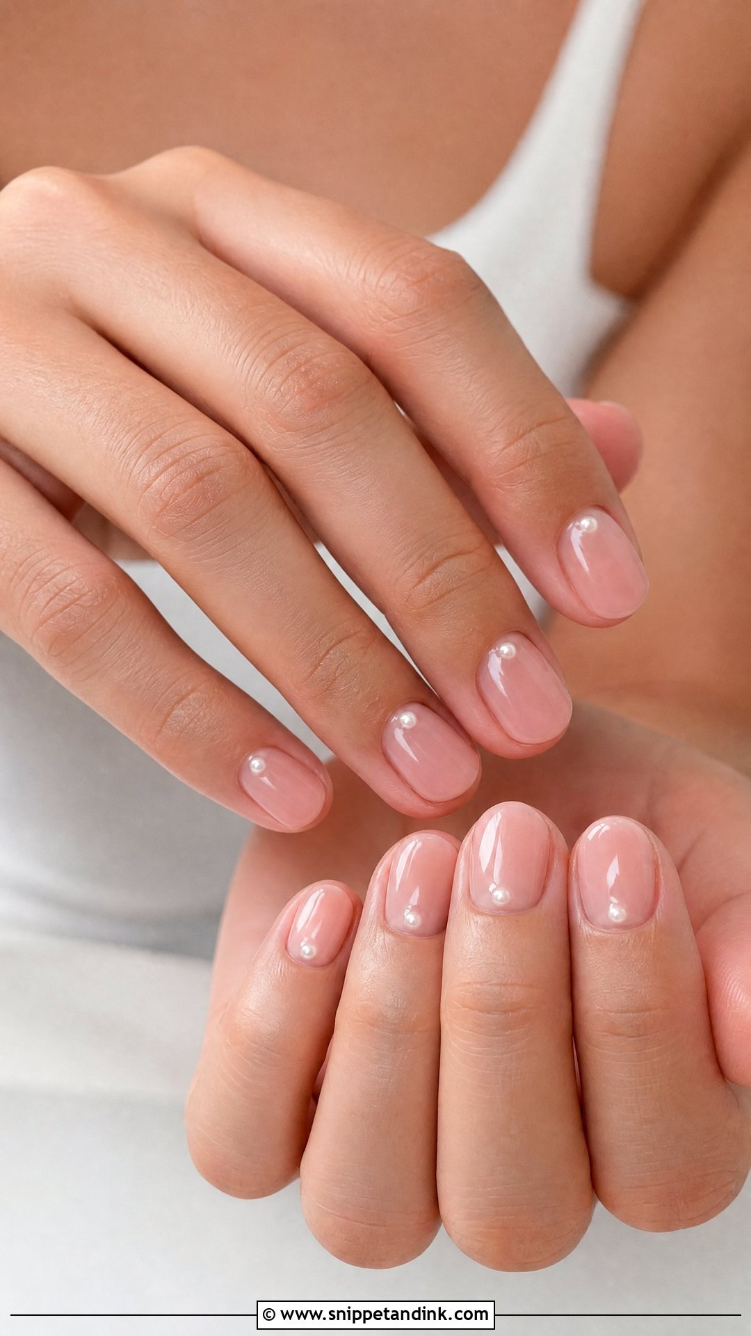 Short Pearl Wedding Nails - Snippet and Ink - 25 Wedding Nails with Pearls