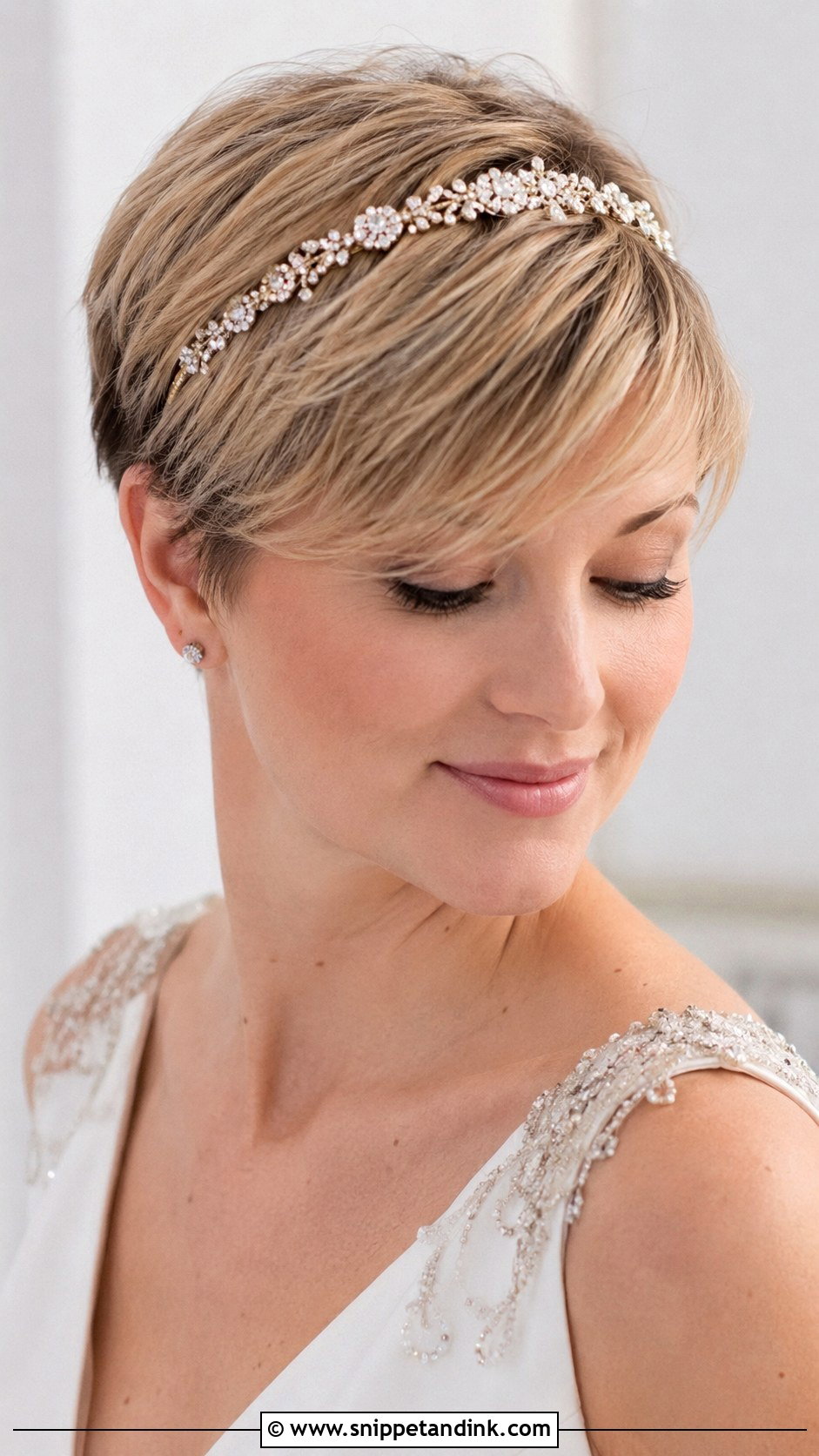 Short Pixie with Side Bangs - Snippet and Ink - 25 Bridal Hairstyles with Bangs