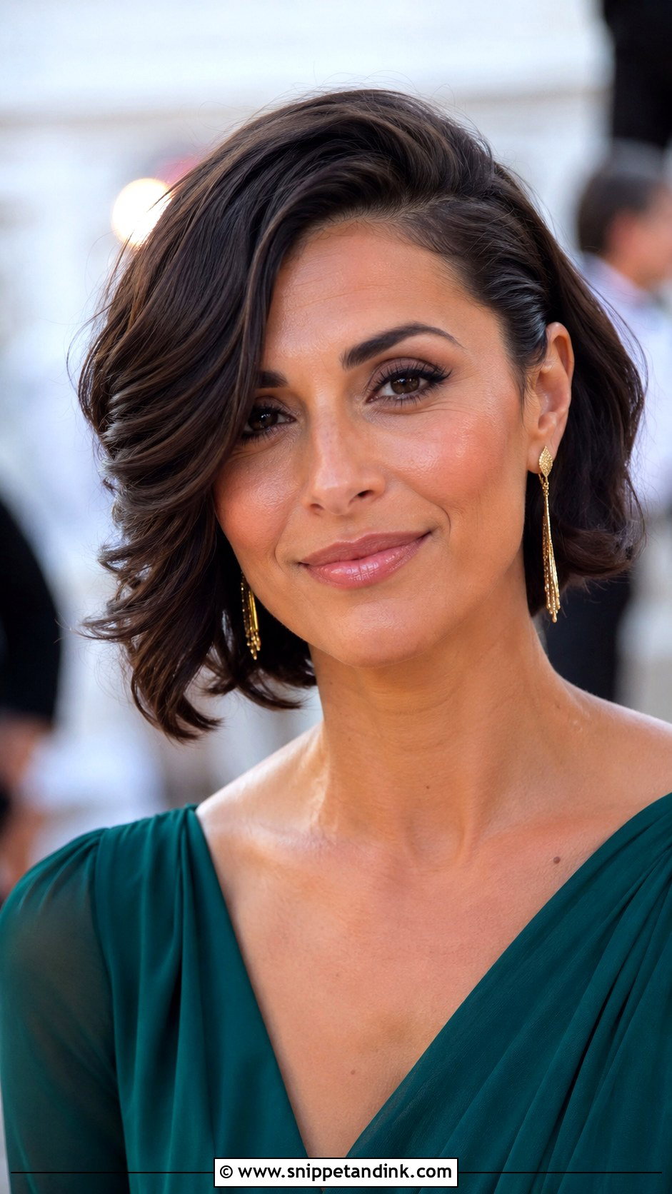 Short Side Part Hair For Wedding Guest - Snippet and Ink - 15 Short Hair Dos for Wedding Guest