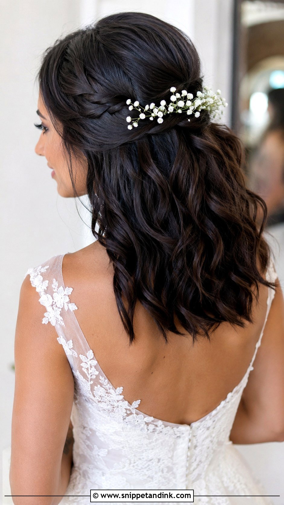 Shoulder Length Bridal Half Up Half Down With Veil - Snippet and Ink - 15 Shoulder Length Bridal Half-Up Half-Down Hair Ideas
