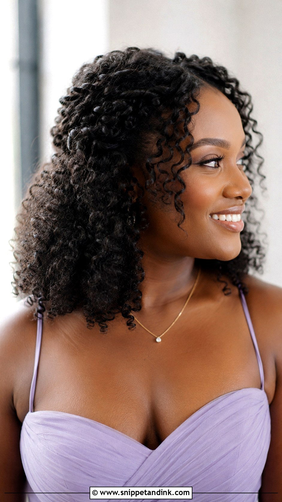 Shoulder Length Bridesmaid Hair Natural Curls - Snippet and Ink - 25 Shoulder Length Bridesmaid Hair Ideas