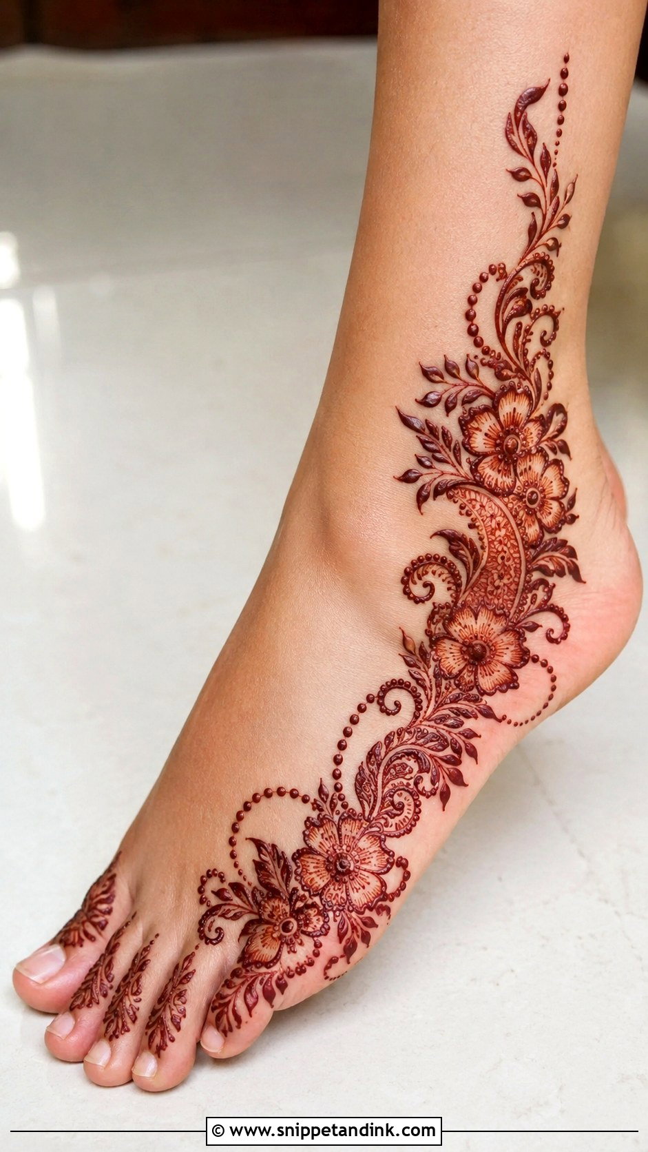 Side Feet Mehndi Design - Snippet and Ink - 35 Feet Mehndi Designs