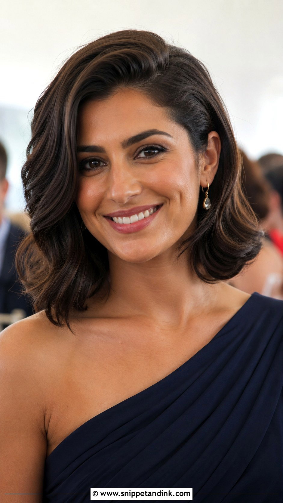 Side Part Bob Bridesmaid Hairstyle - Snippet and Ink - 25 Bob Bridesmaid Hairstyles