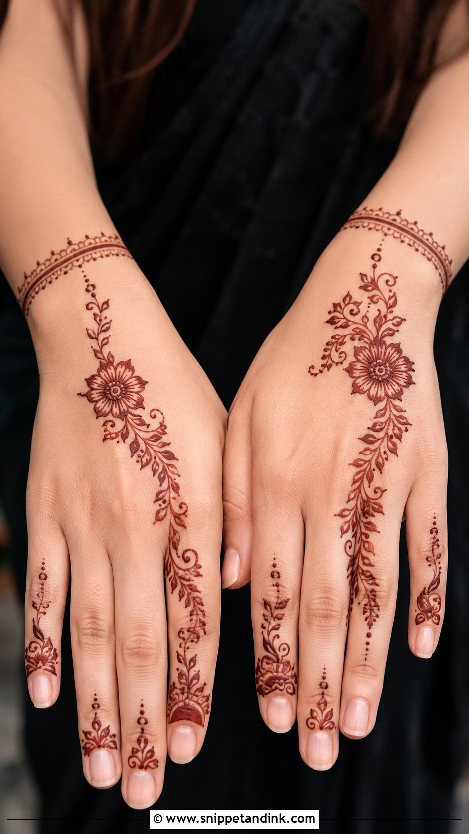 Simple Arabian Mehndi Design - Snippet and Ink - 35 Arabian Mehndi Design Ideas