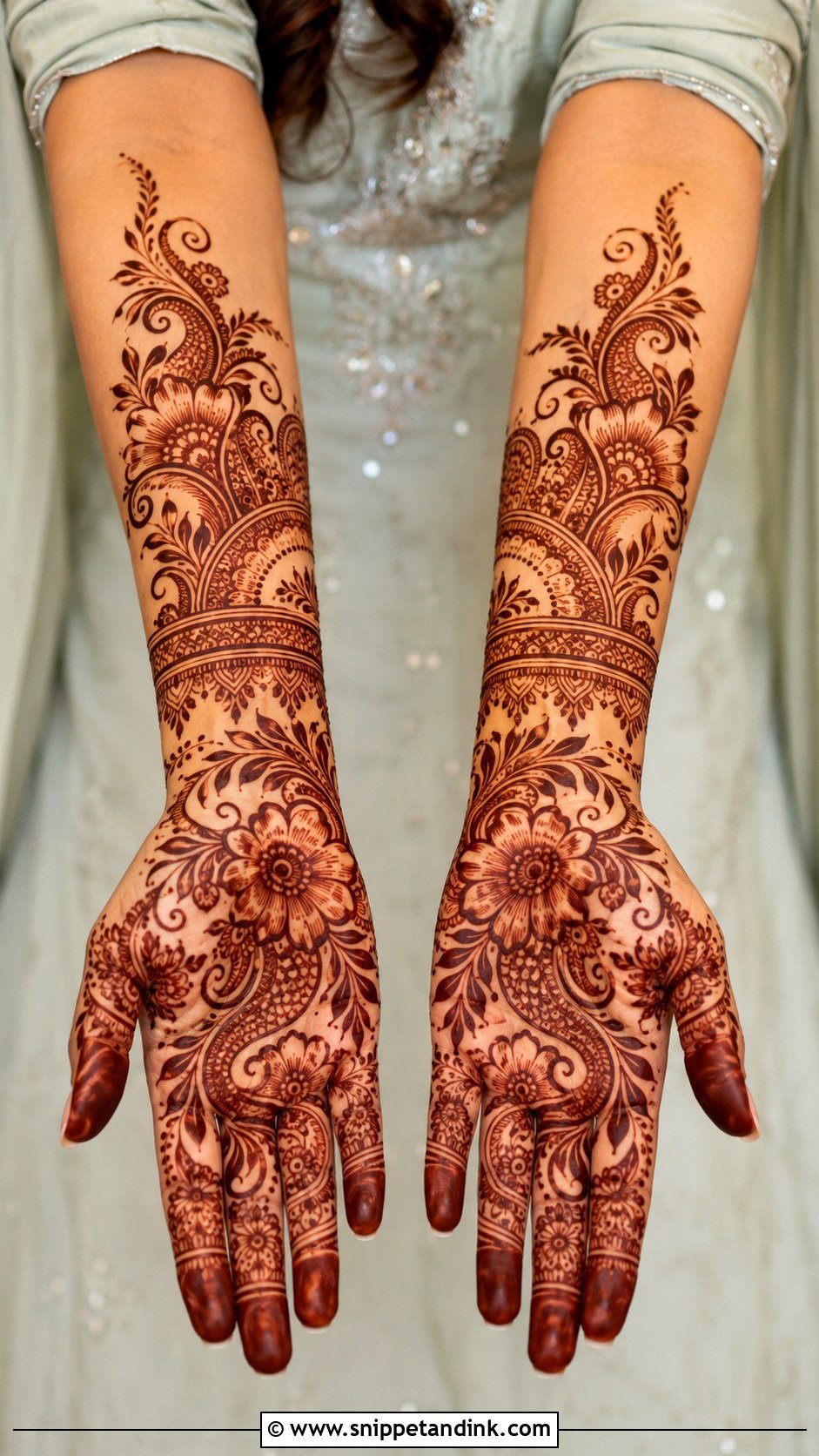 Simple Arabic Bridal Front Hand Mehndi Design - Snippet and Ink - 35 Simple Arabic Front Hand Mehndi Designs