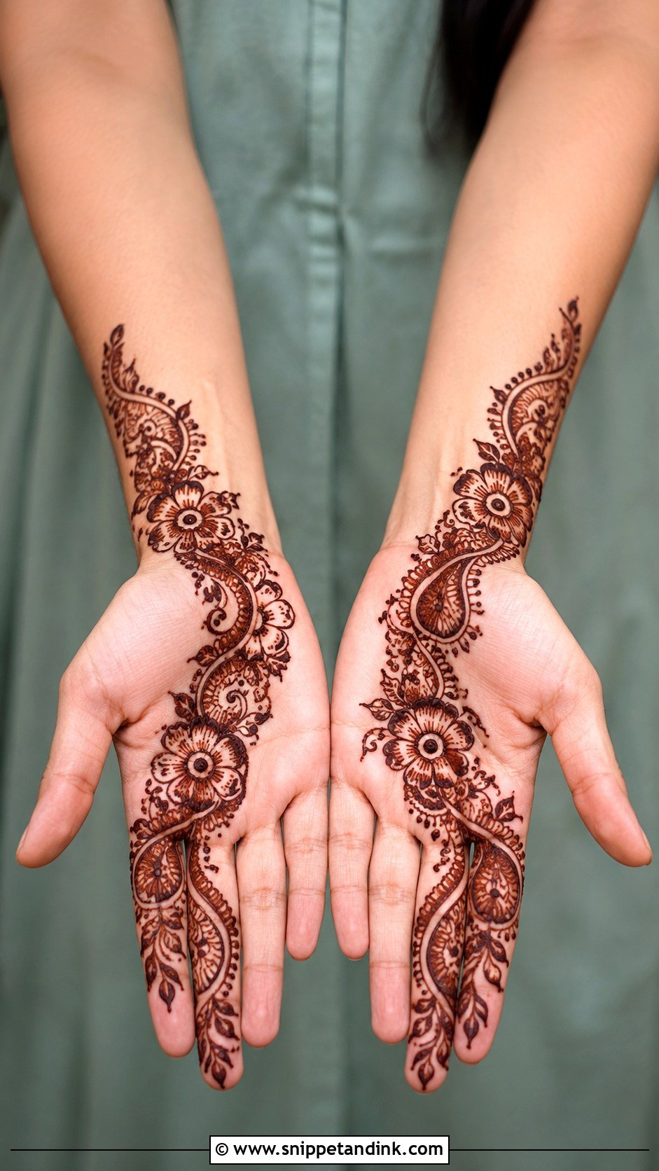 Simple Arabic Mehndi Design - Snippet and Ink - 35 Simple Mehndi Design Ideas