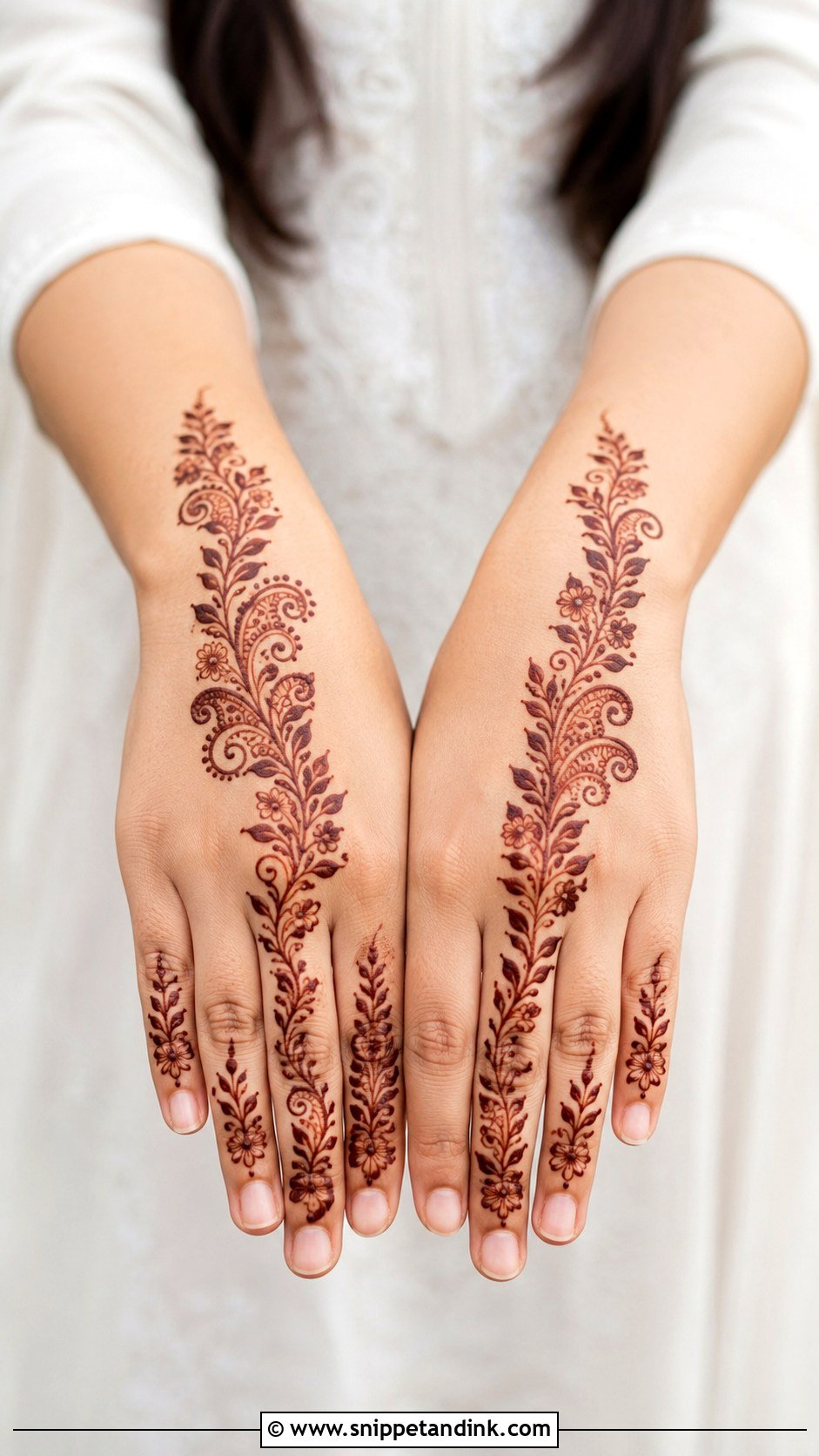 Simple Back Hand Mehndi Design For Short Hands - Snippet and Ink - 35 Simple Unique Back Hand Mehndi Designs