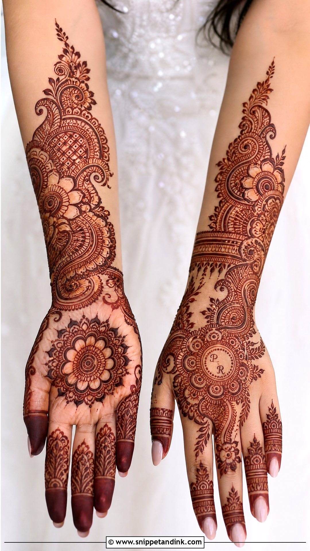 Simple Bridal Mehndi Design - Snippet and Ink - 20 Simple and Unique Mehndi Design Ideas
