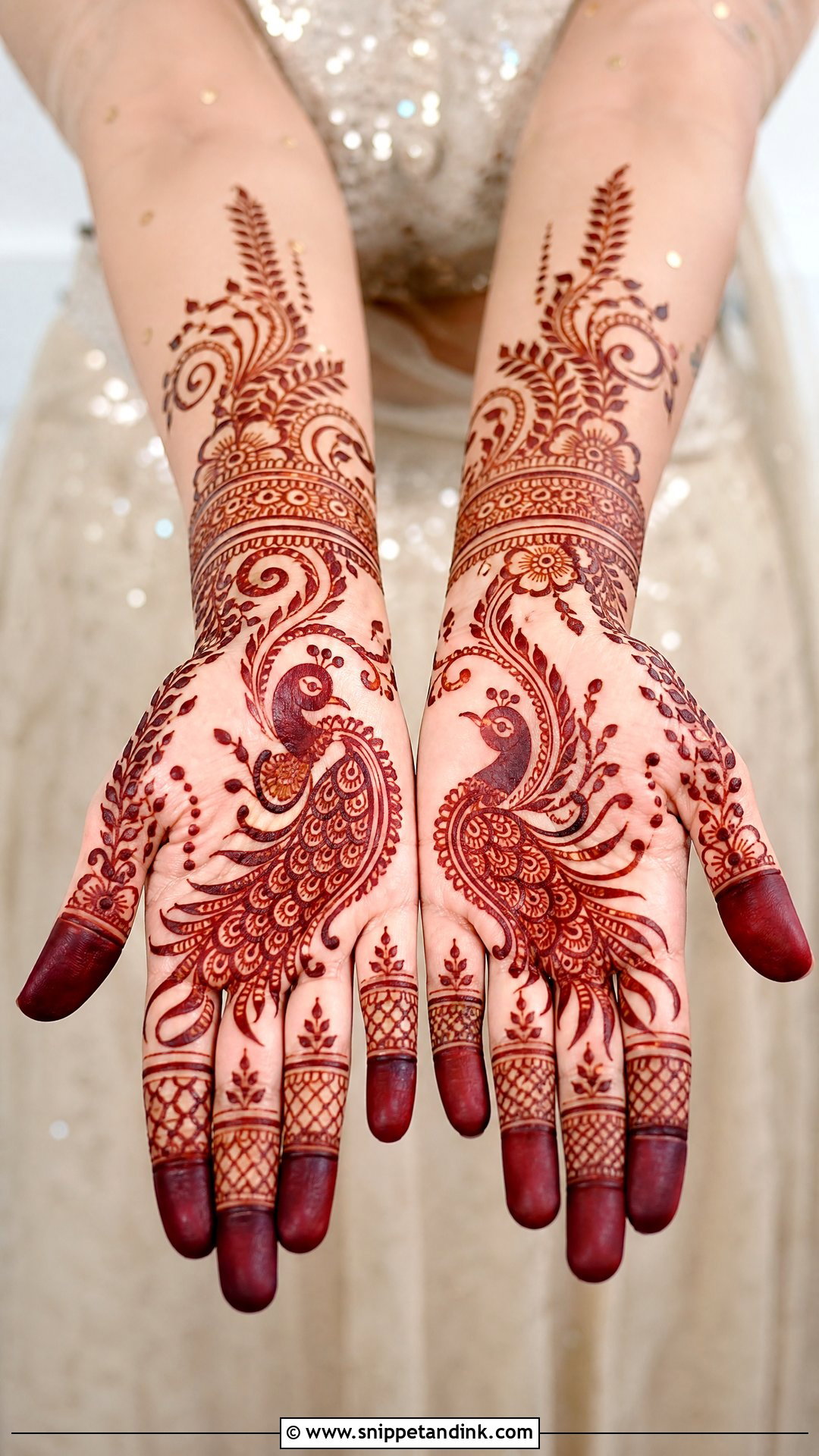 Simple Bridal Mehndi Design With Peacock - Snippet and Ink - 20 New Simple Bridal Mehndi Designs