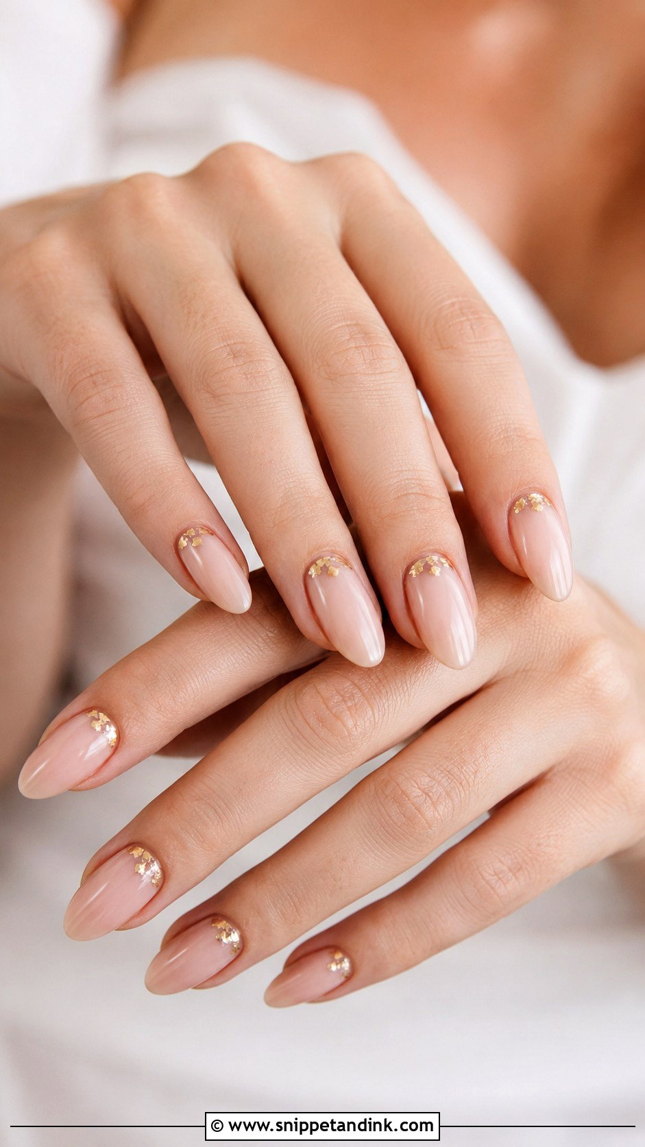 Simple Bridal Nails With Gold - Snippet and Ink - 30 Simple Bridal Nails