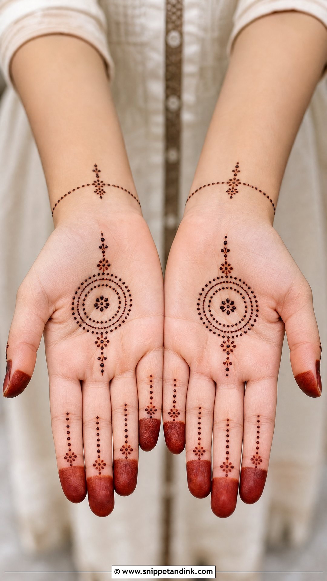 Simple Dotted Mehndi Design - Snippet and Ink - 35 Very Simple Mehndi Designs