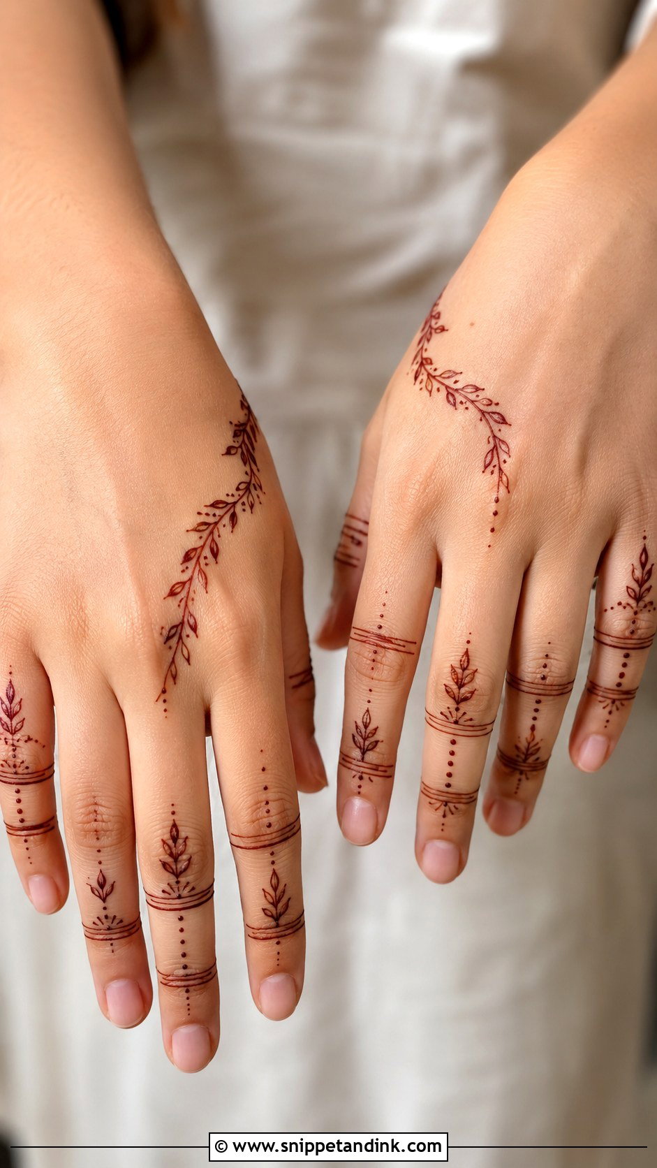Simple Finger Mehndi Design - Snippet and Ink - 35 Simple Mehndi Design Ideas