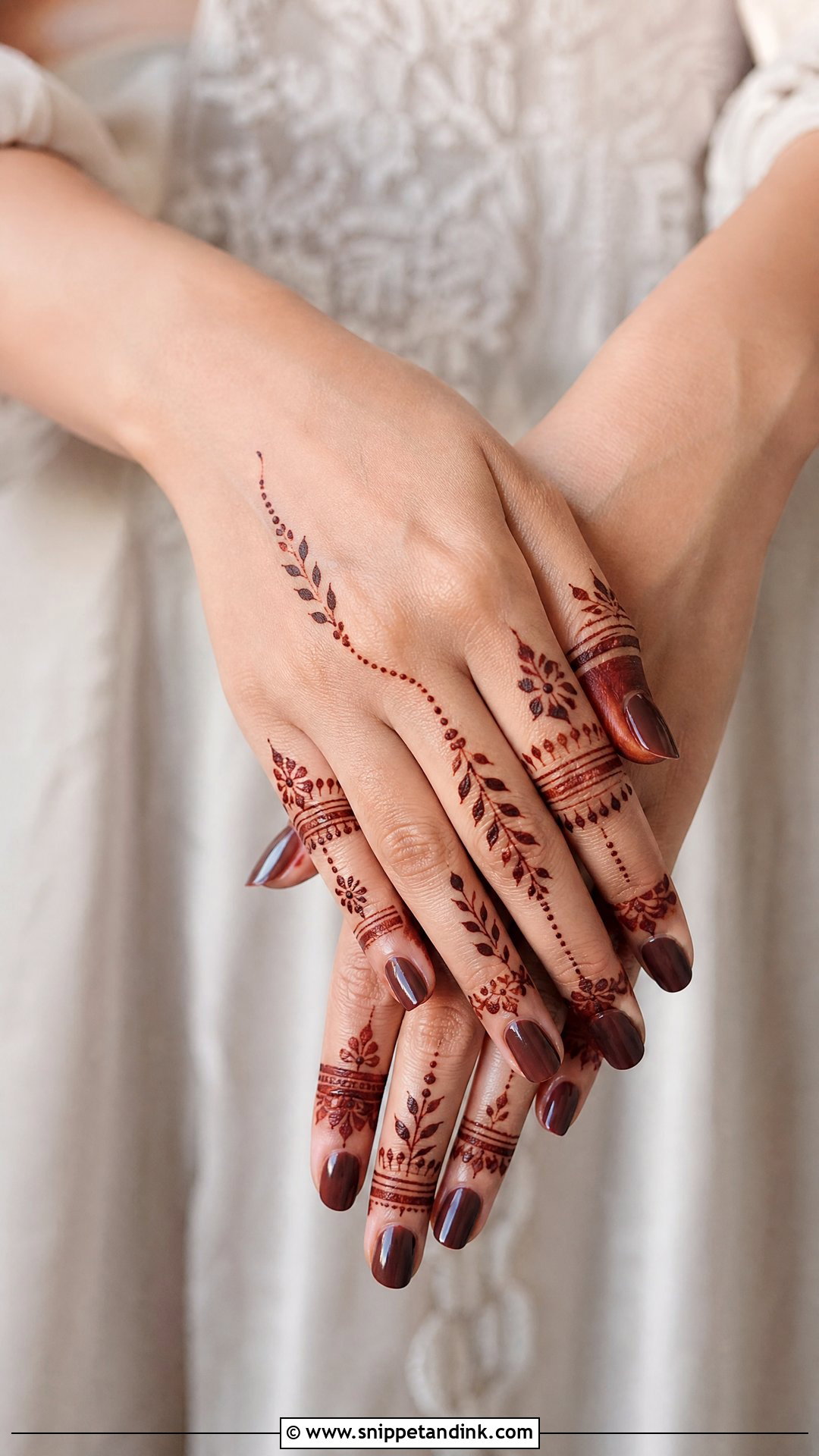 Simple Finger Mehndi Design - Snippet and Ink - 30 Simple and Stylish Mehndi Designs