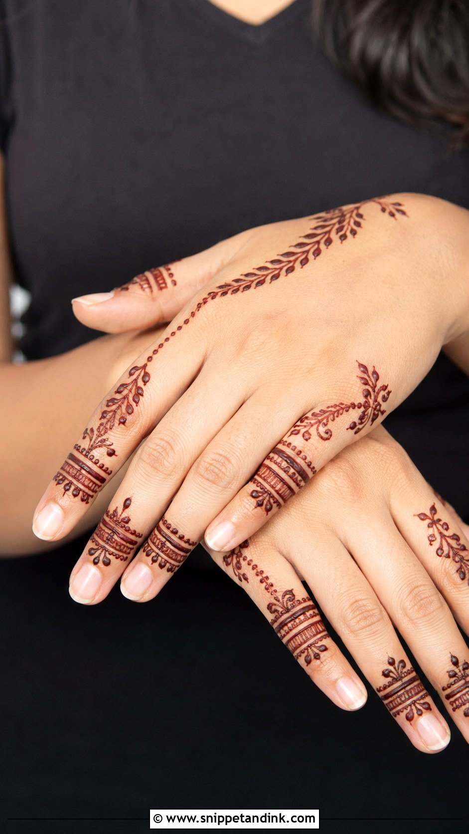 Simple Finger Mehndi Design Back Hand - Snippet and Ink - 30 Simple Finger Mehndi Designs