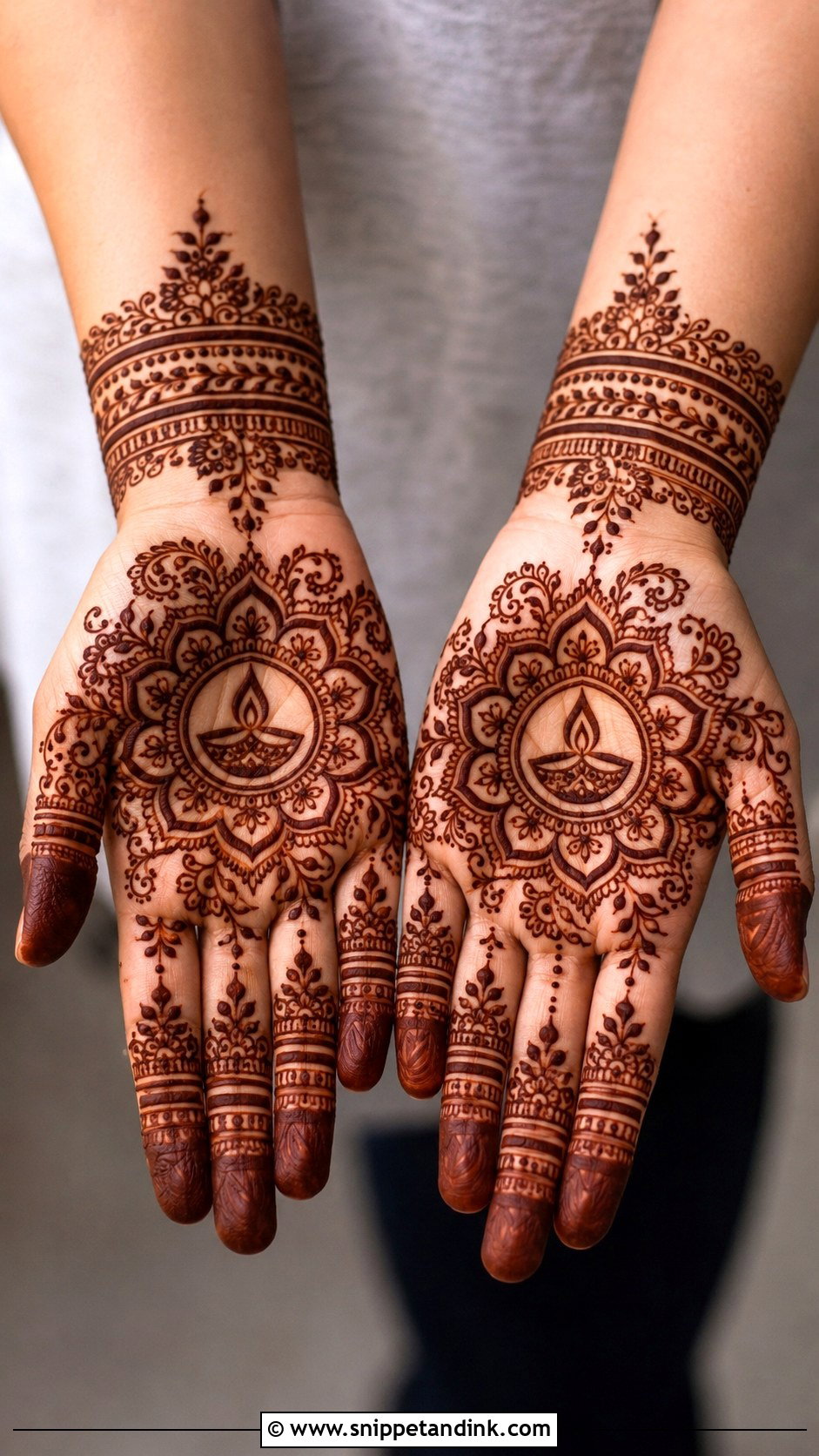 Simple Full Hand Mehndi Design For Diwali - Snippet and Ink - 35 Simple Full Hand Mehndi Designs