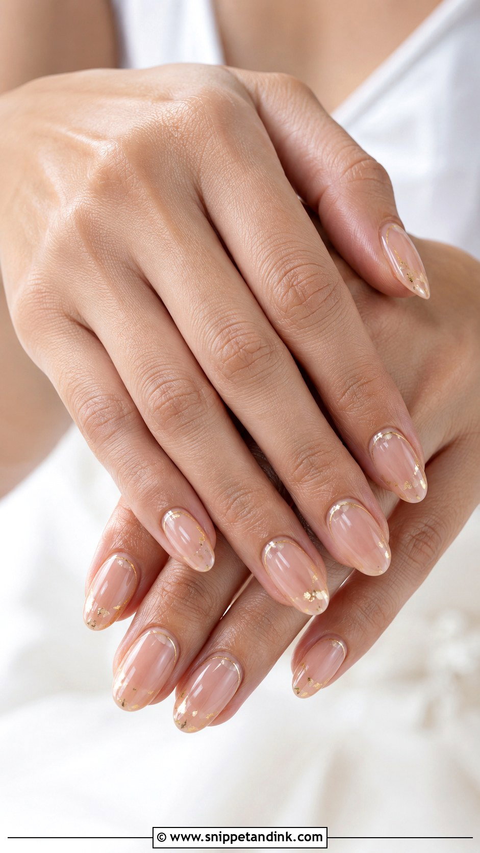 Simple Gold Wedding Nails - Snippet and Ink - 20 Simple Nails for Wedding