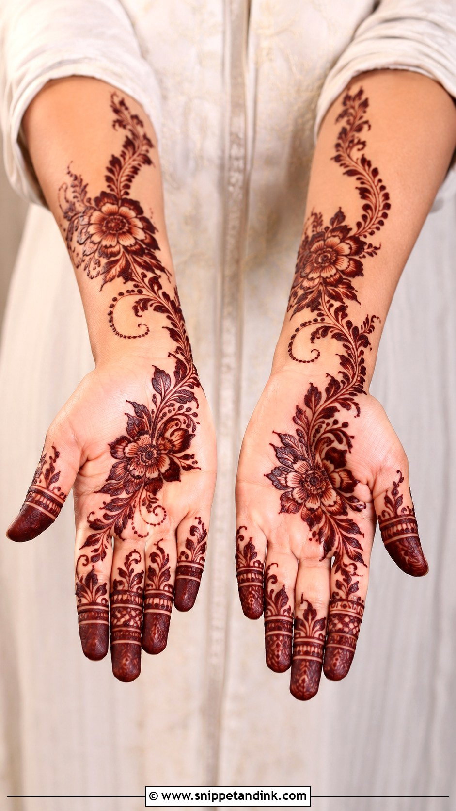 Simple Gulf Front Palm Mehndi Design - Snippet and Ink - 35 Simple Front Palm Mehndi Designs