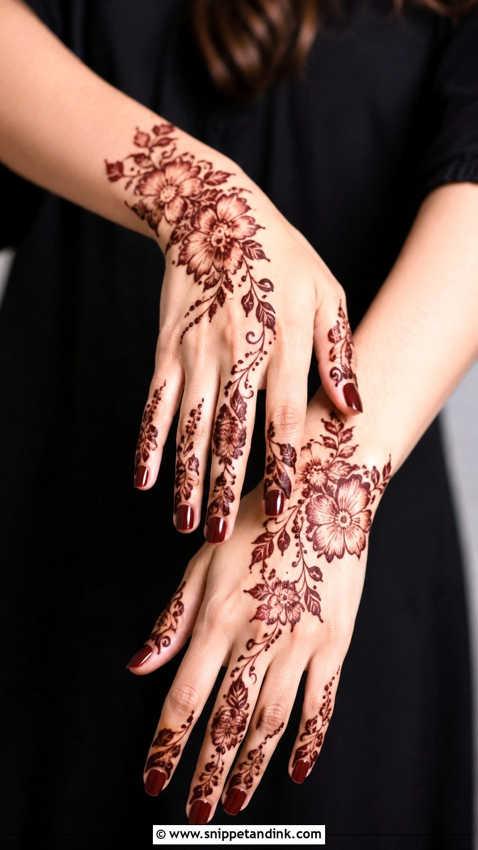 Simple Gulf Mehndi Design - Snippet and Ink - 35 Latest Simple Mehndi Designs