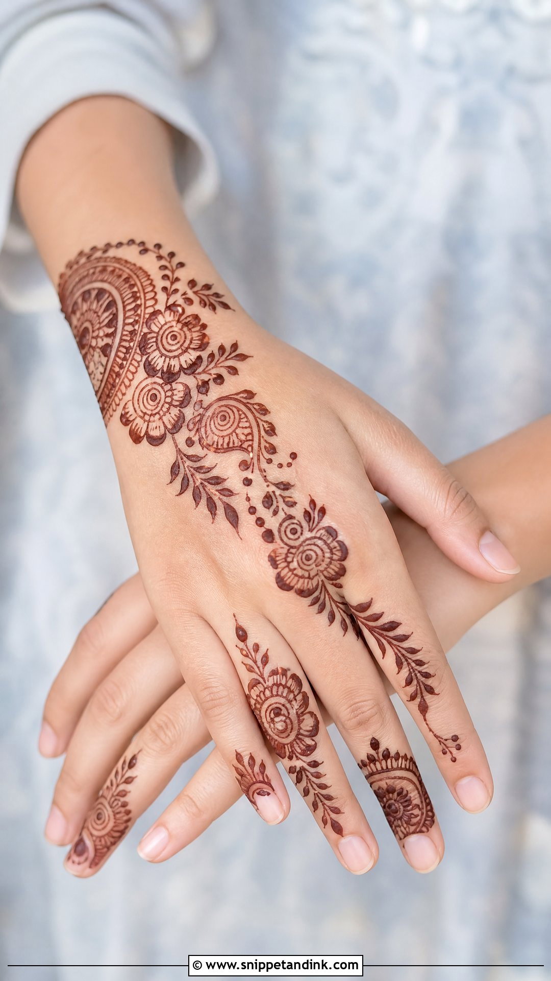 Simple Half Hand Mehndi Design - Snippet and Ink - 20 Simple and Unique Mehndi Design Ideas