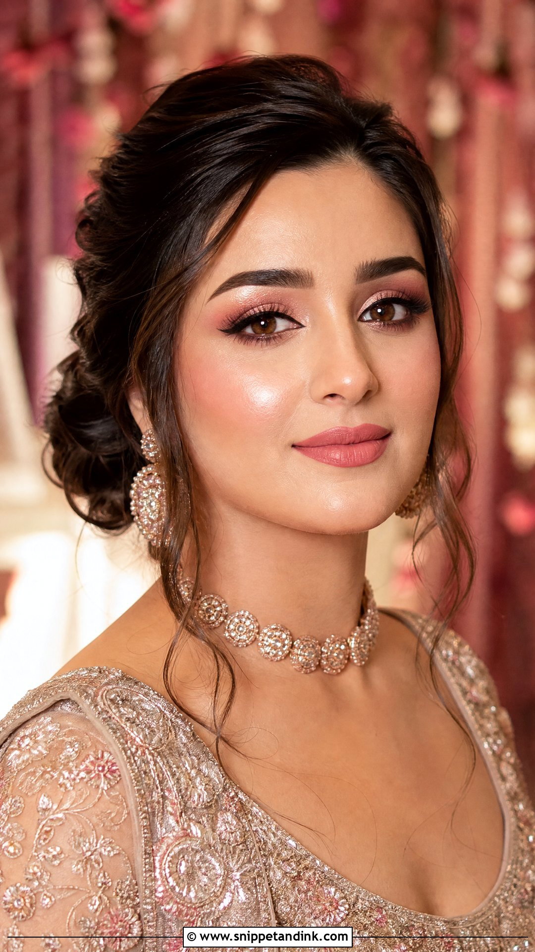 Simple Indian Bridal Look With Rose Gold Makeup - Snippet and Ink - 20 Simple Indian Bridal Look Ideas
