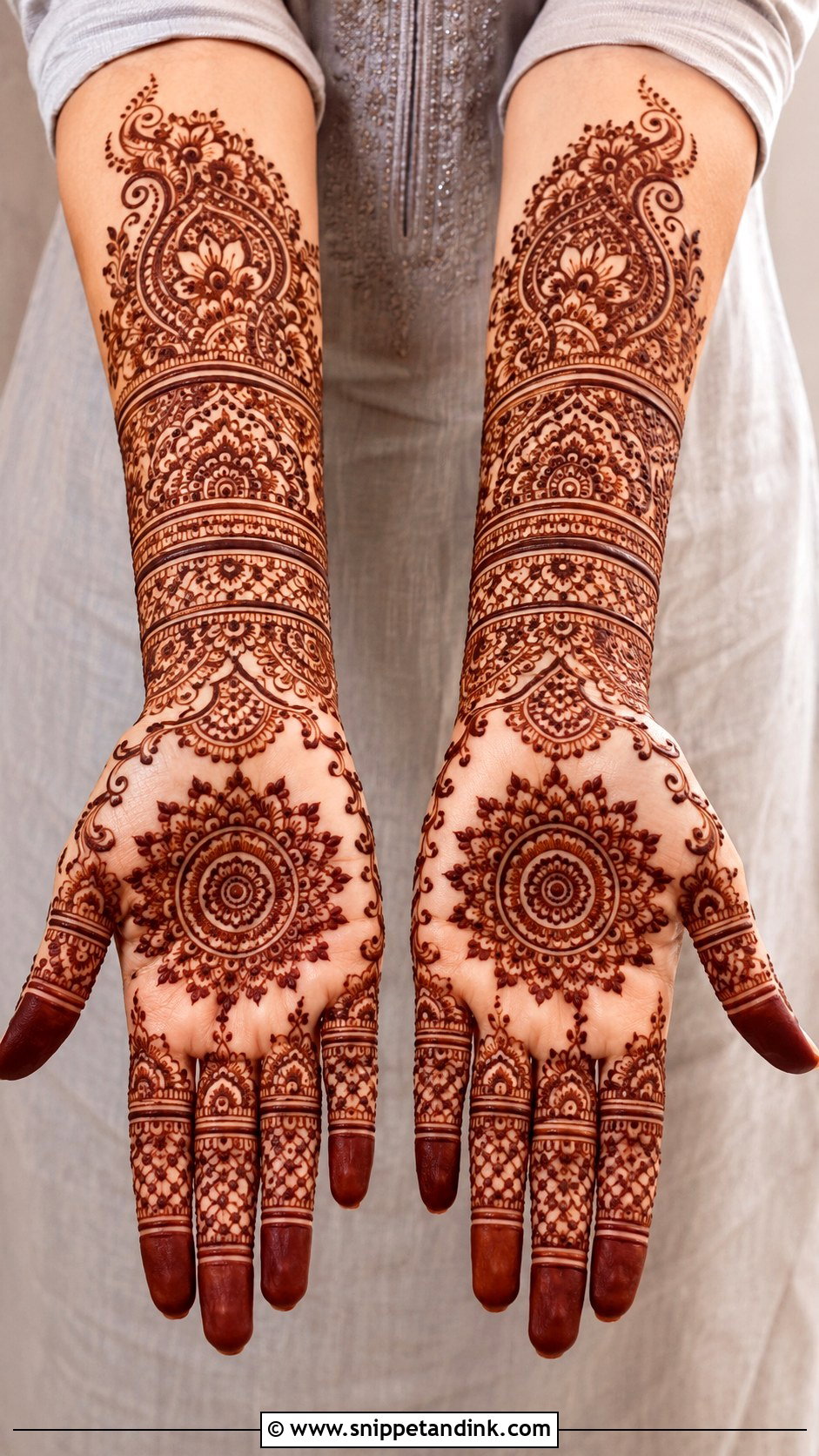 Simple Indian Full Hand Mehndi Design - Snippet and Ink - 35 Simple Full Hand Mehndi Designs