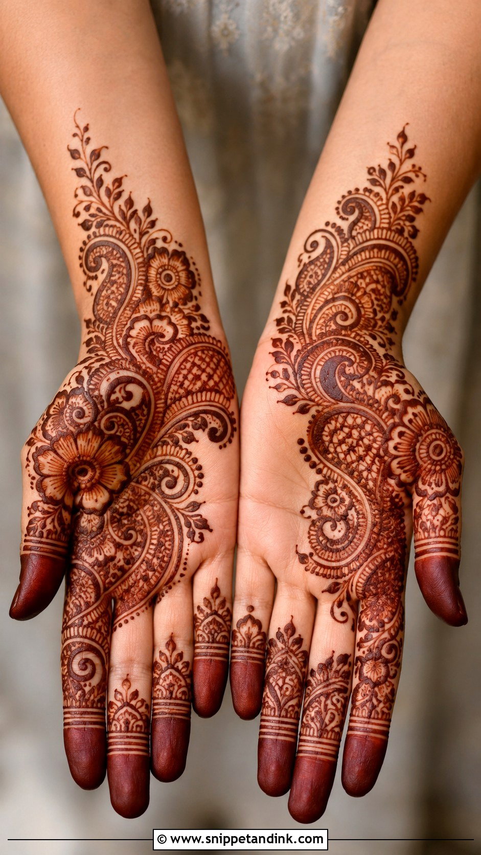 Simple Indo Arabic Front Hand Mehndi Design - Snippet and Ink - 35 Simple Front Hand Mehndi Designs