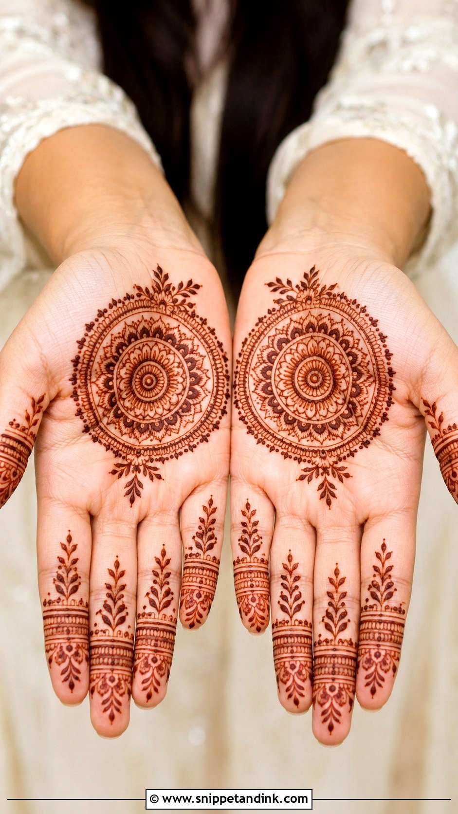 Simple Mandala Mehndi Design - Snippet and Ink - 35 Simple Mehndi Designs