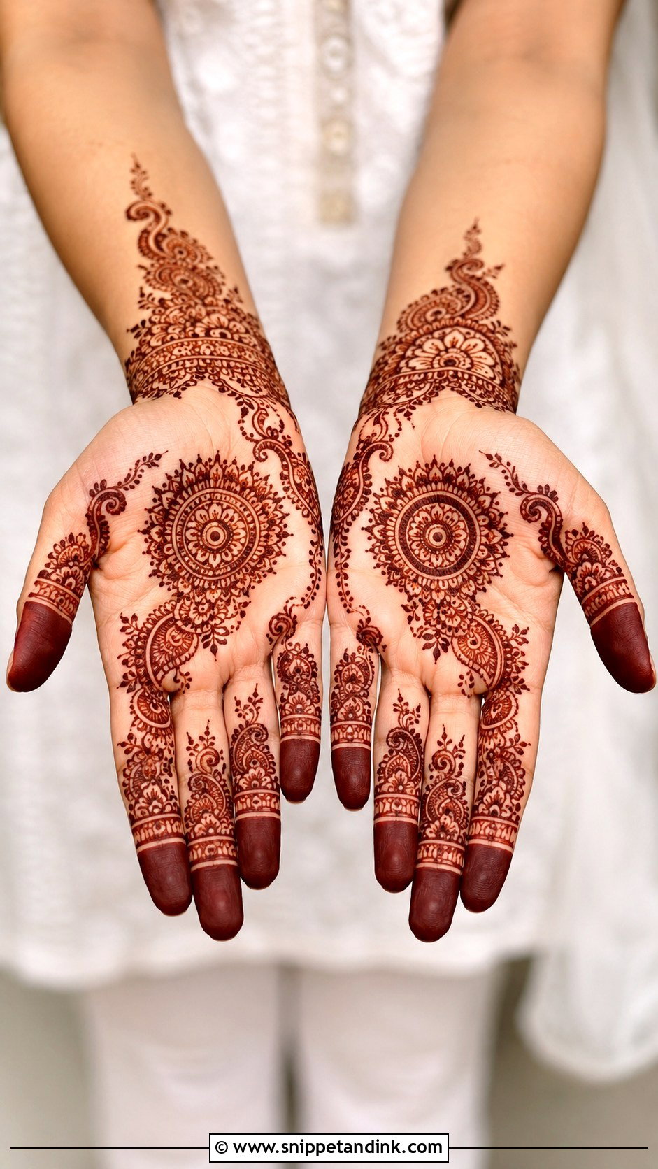 Simple Marwari Mehndi Design - Snippet and Ink - 30 Marwari Mehndi Design Ideas