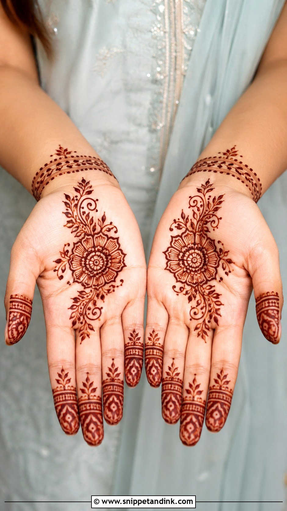 Simple Mehndi Design 2018 - Snippet and Ink - 35 Mehndi Designs 2018