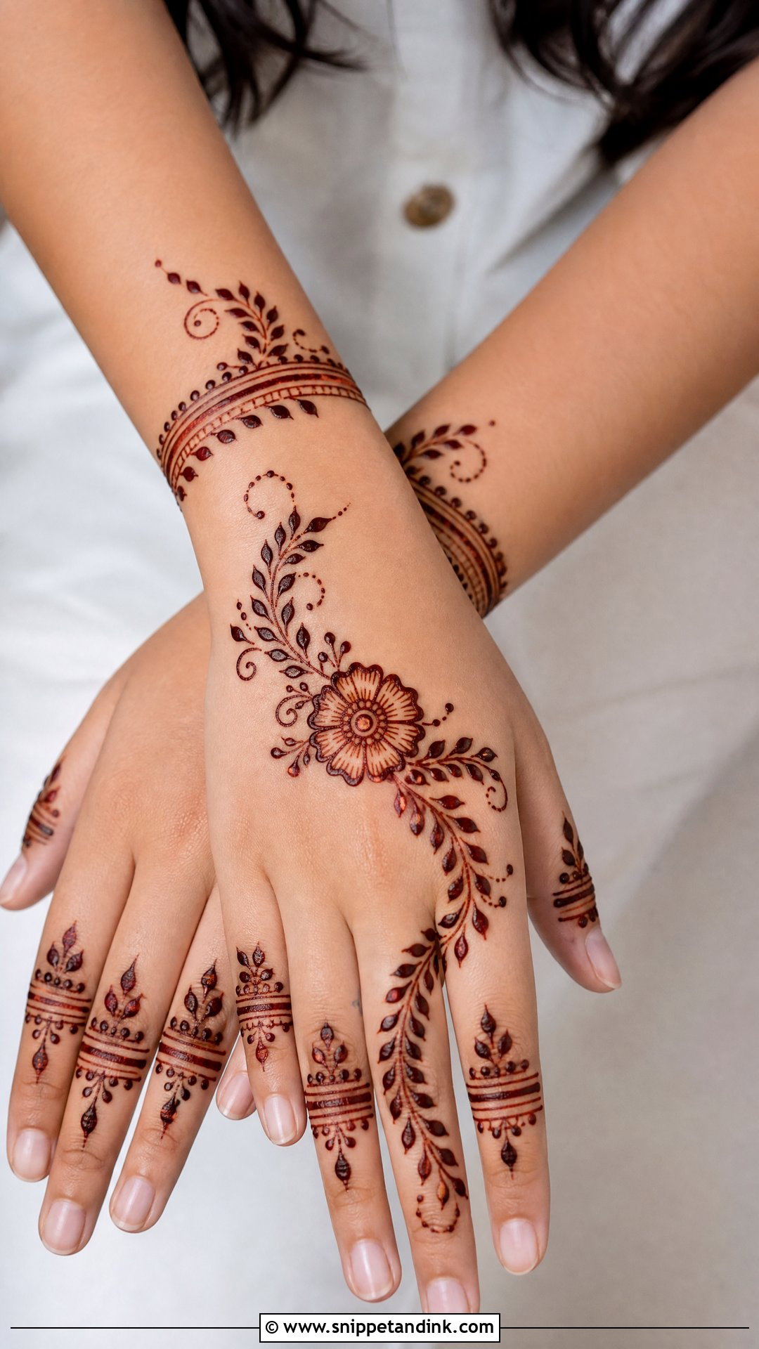 Simple Mehndi Design For Back Hand - Snippet and Ink - 35 Mehndi Designs