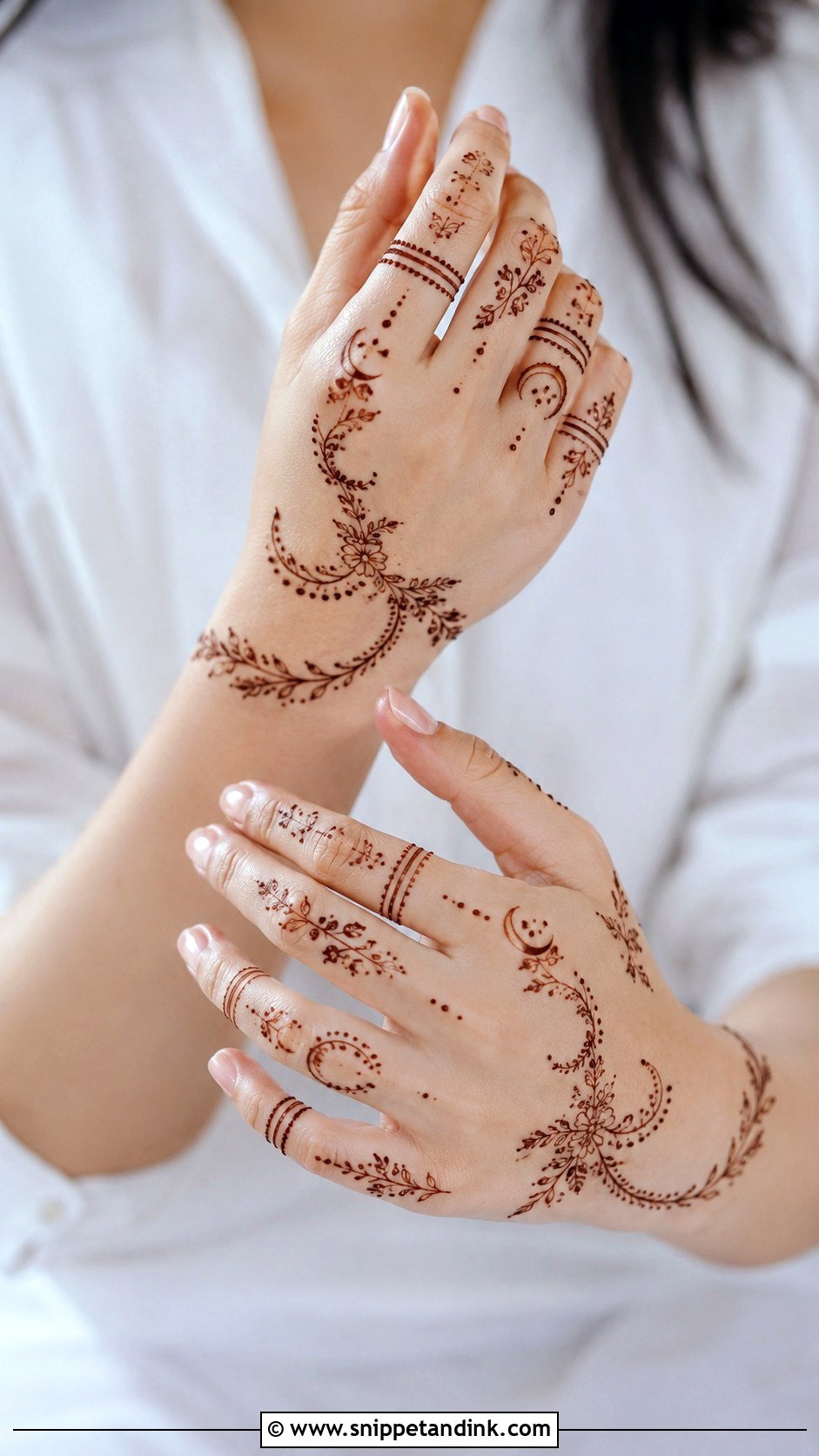 Simple Minimal Mehndi Design - Snippet and Ink - 35 New Simple Mehndi Designs