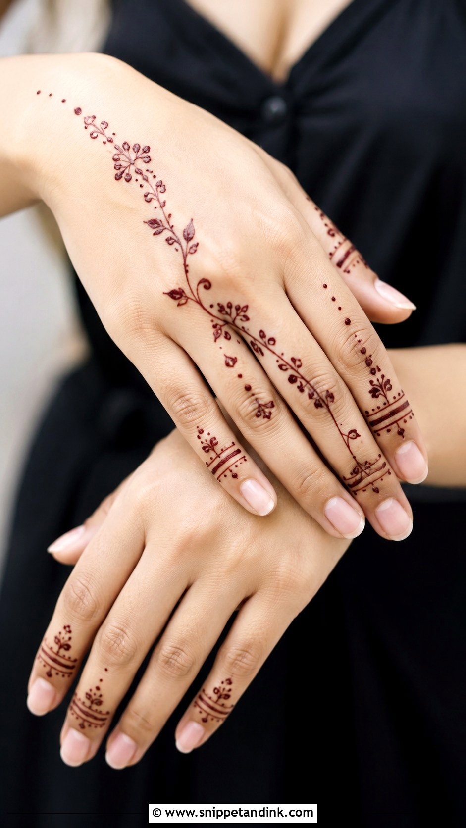 Simple Minimal Mehndi Design - Snippet and Ink - 35 Simple Aesthetic Mehndi Designs