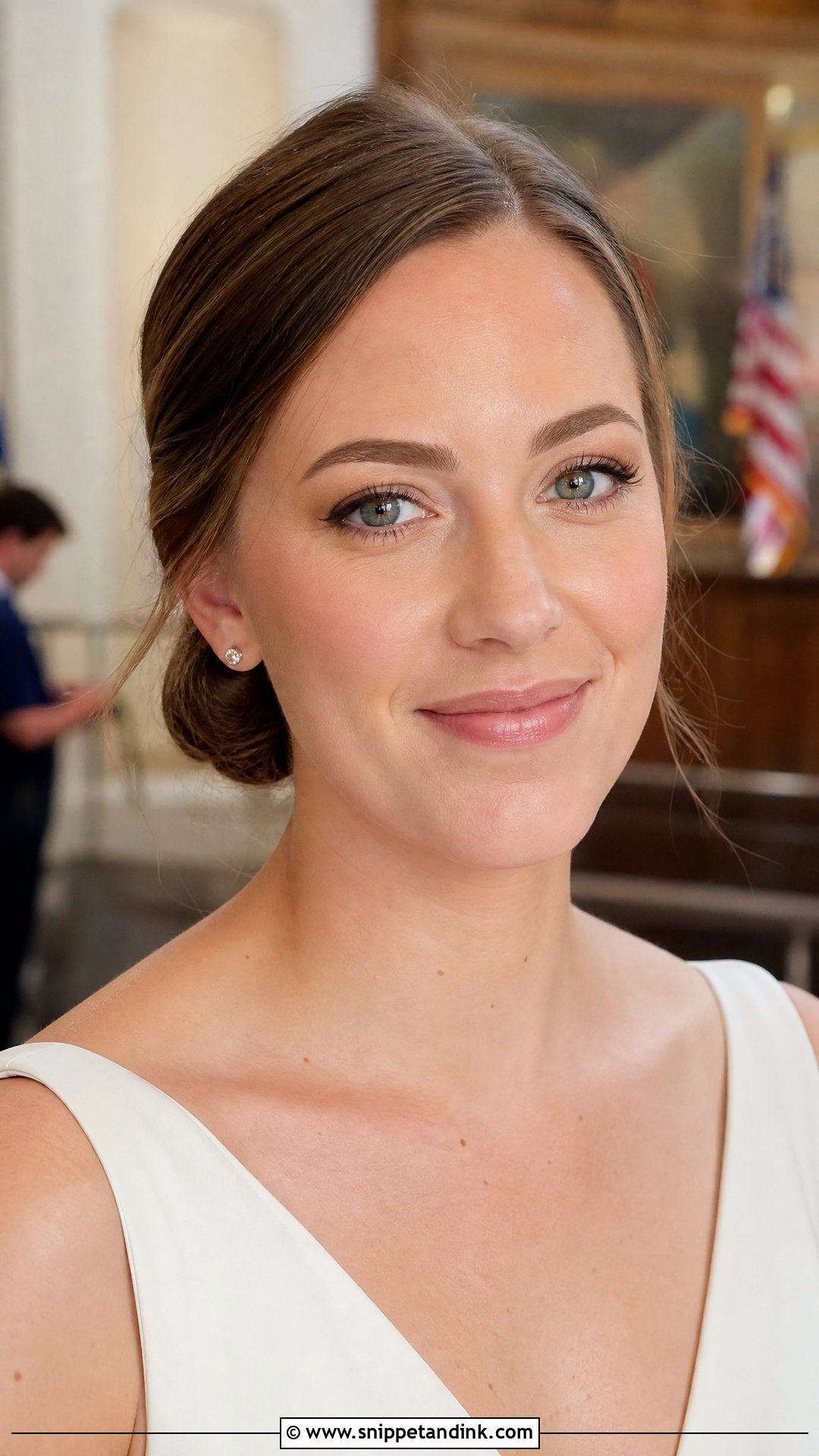 Simple Morning Wedding Makeup - Snippet and Ink - 20 Morning Wedding Makeup Ideas
