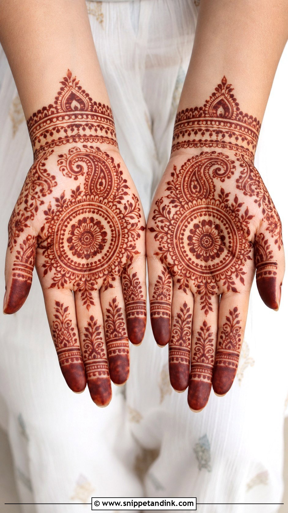 Simple Palm Mehndi Design - Snippet and Ink - 35 Simplest Mehndi Designs